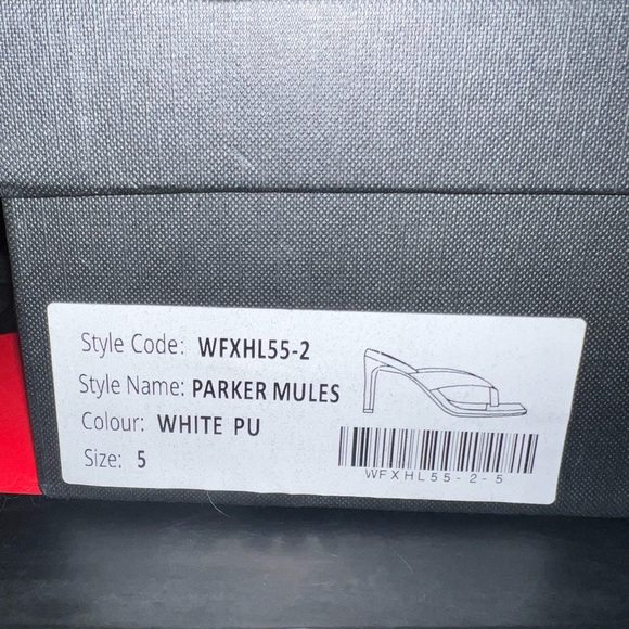 White Fox Heeled Sandals - Picture 6 of 6